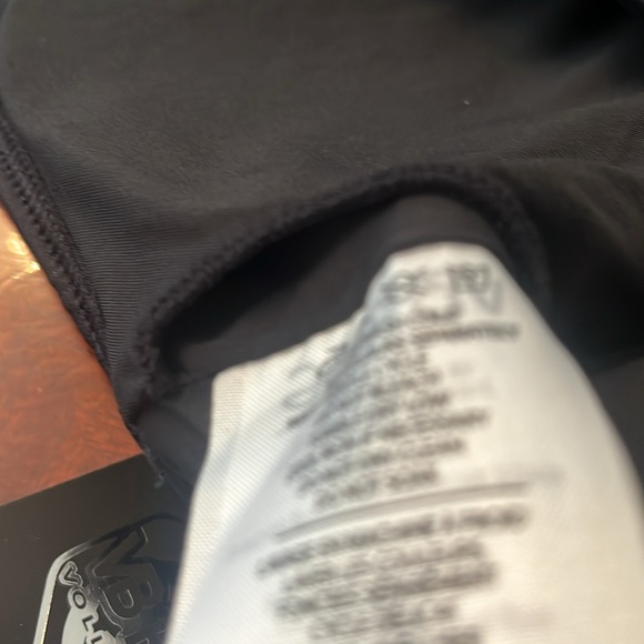 NWT VB Rags Hobbies Quick-Dry. Strappy Racerback Sports Bra. Size M. - Picture 12 of 12